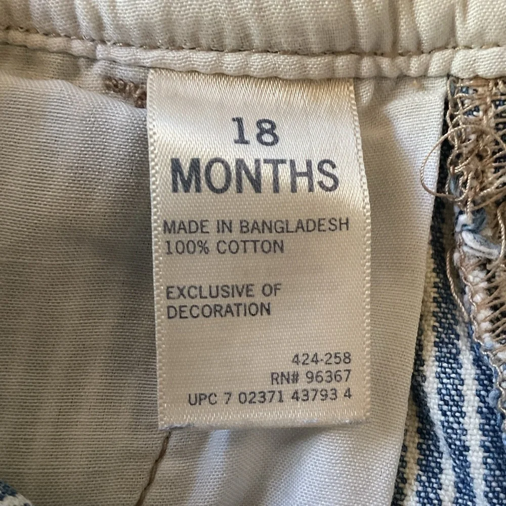 💙 OshKosh B’gosh Striped Denim Overalls – Size 18 Months (100% Cotton)